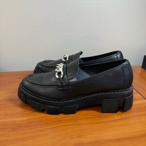 No Boundaries Chunky Platform Lug Sole Loafer Chain Dark Academia Faux Leather